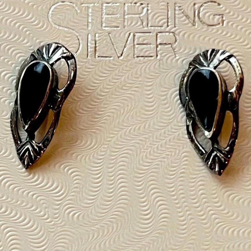 90s Vintage Y2K Sterling Silver Dark Acedemia Earrings with Black Stones New